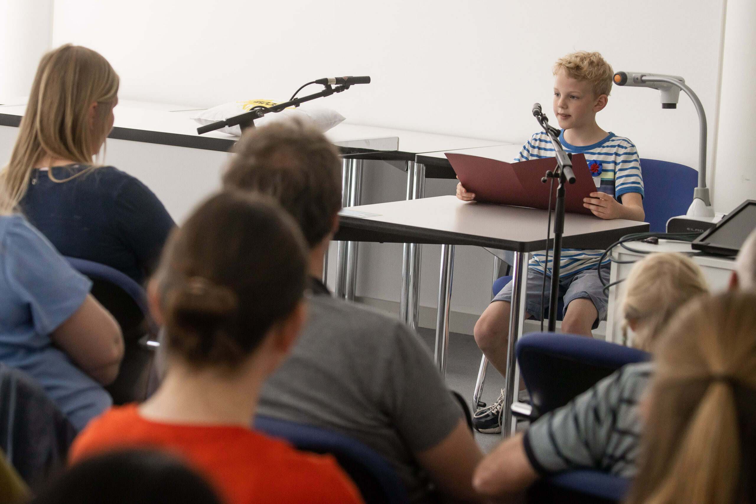 12.06.2023, Landesentscheid Plattdeutscher Lesewettbewerb, Foto: Helge Krückeberg